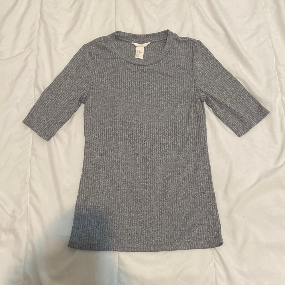 Elbow length Grey dress t shirt